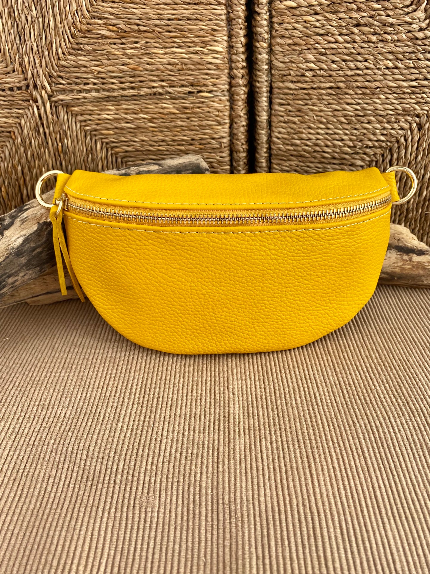 Riñonera Hanai Amarillo
