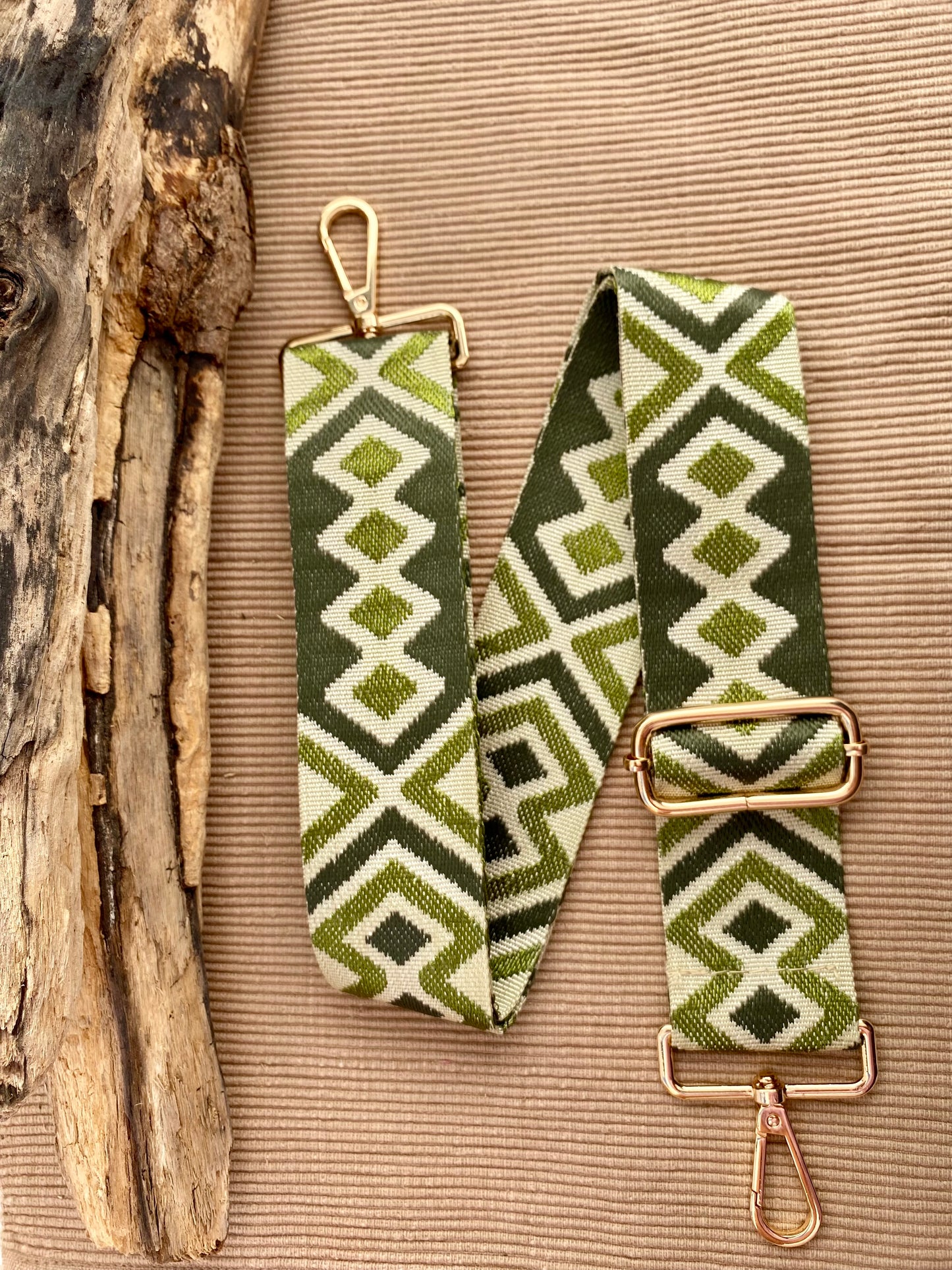 Correa Loe Verde