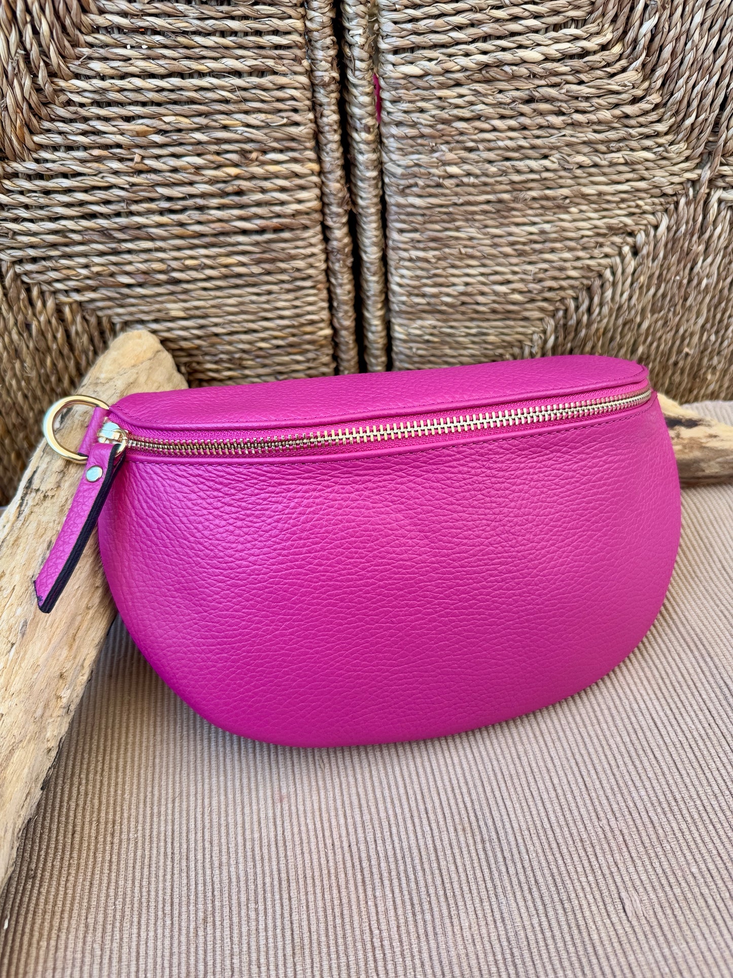 Riñonera Hanai Mediana Fucsia