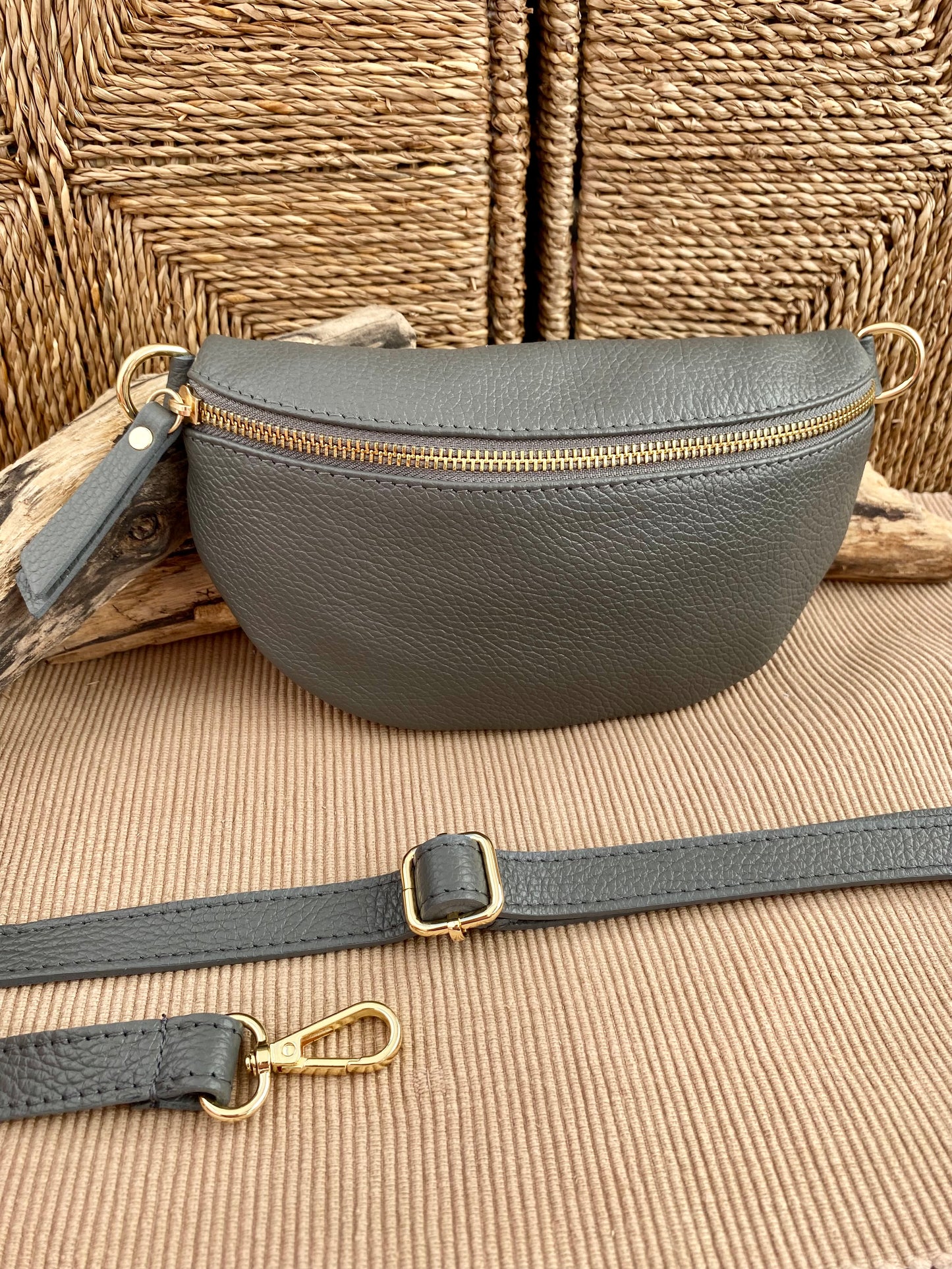 Riñonera Hanai Ceniza