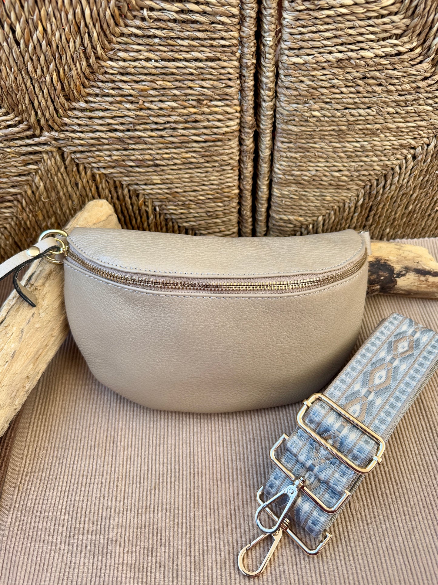 Riñonera Hanai Mediana Beige