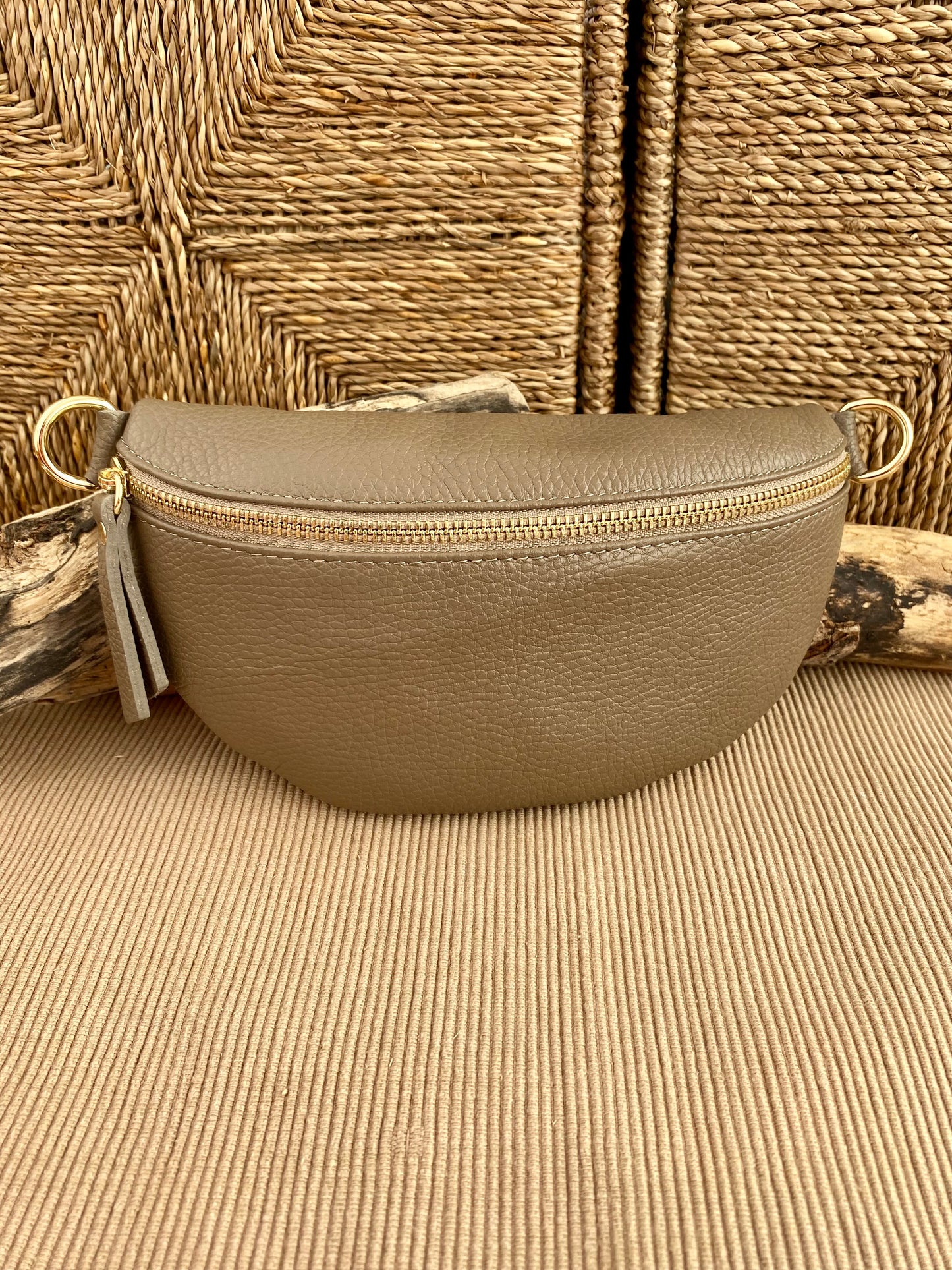 Riñonera Hanai Taupe