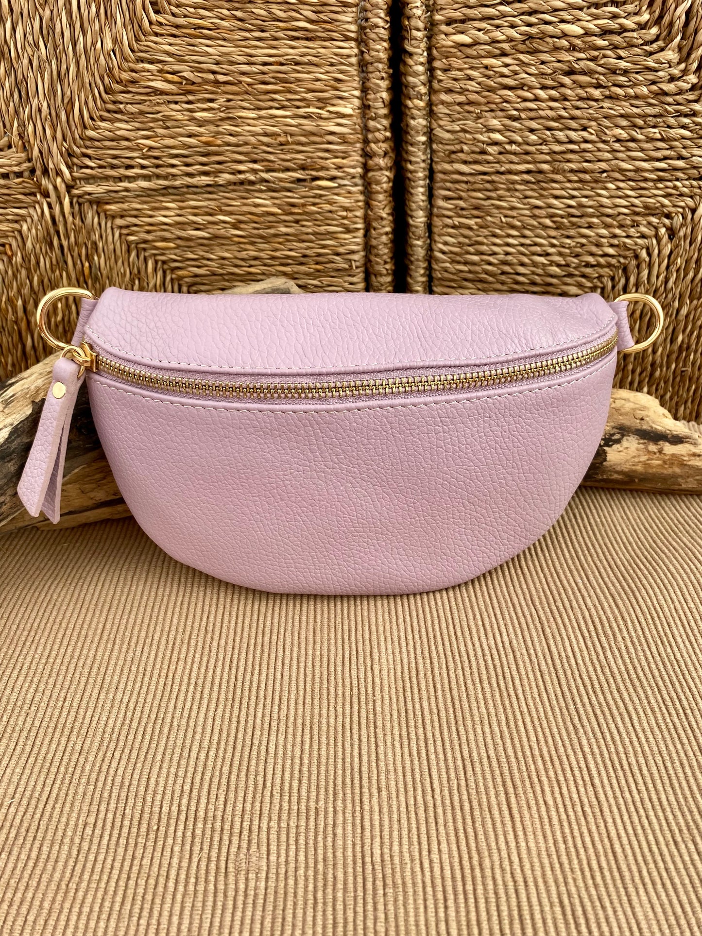 Hanai Sling Bag Lavender