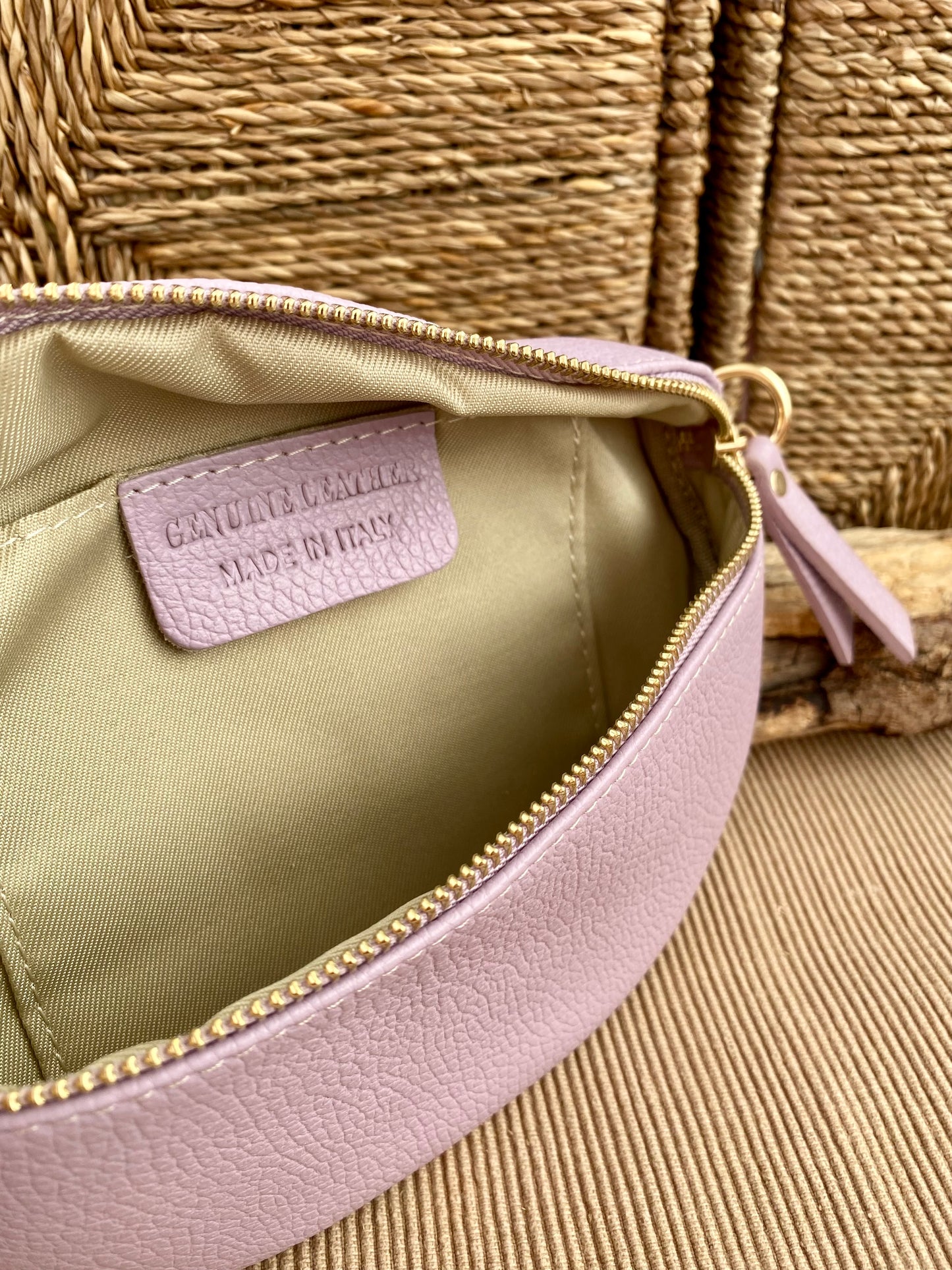Hanai Sling Bag Lavender