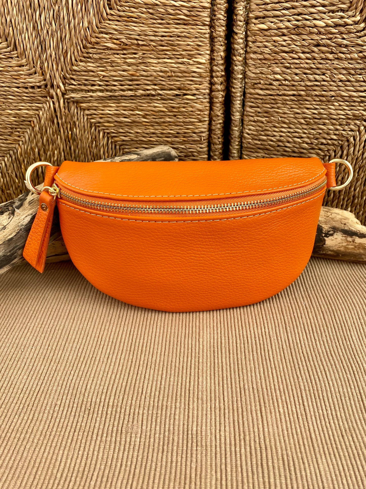 Hanai Sling Bag Amber