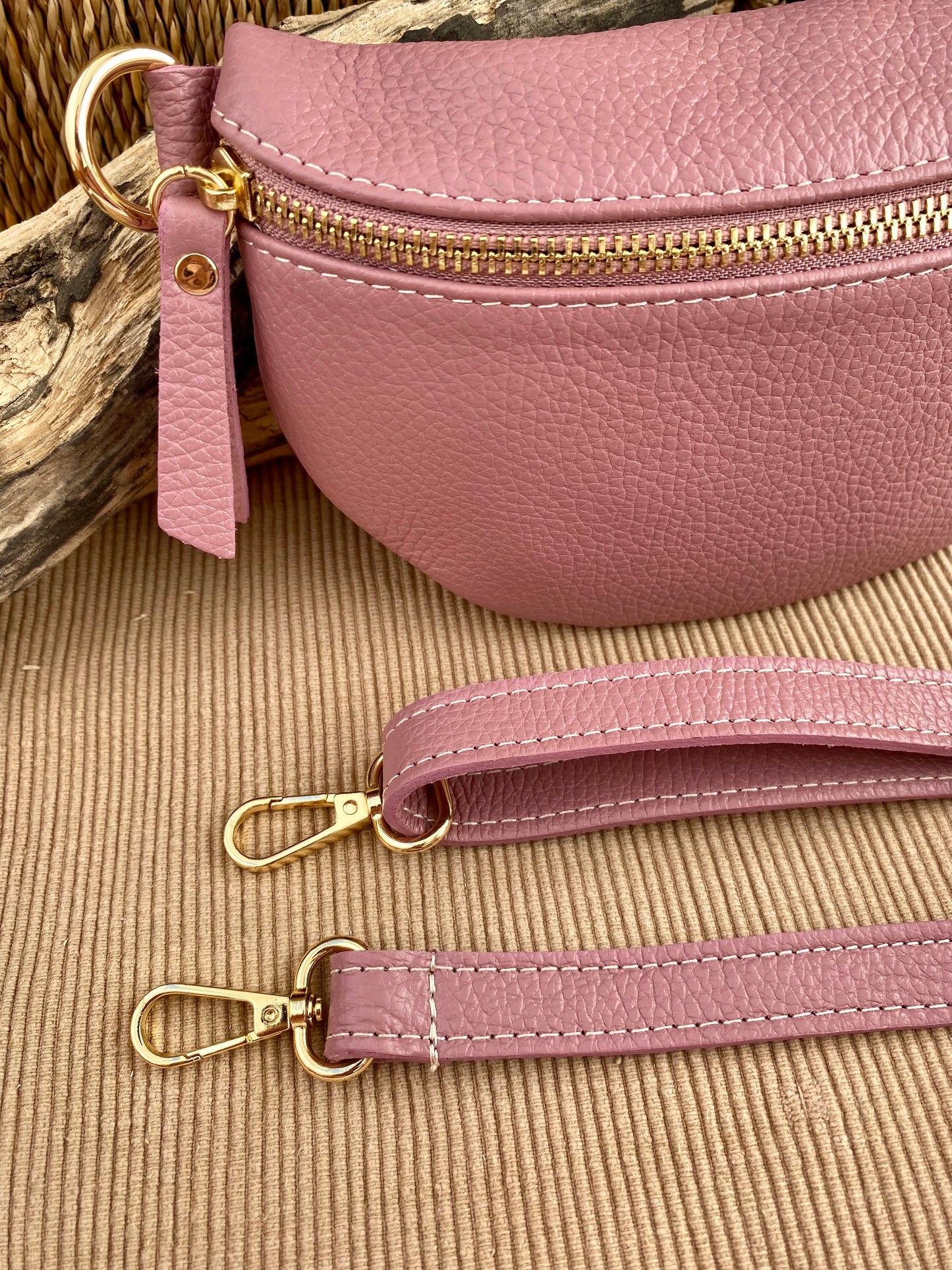 Hanai Sling Bag Mauve